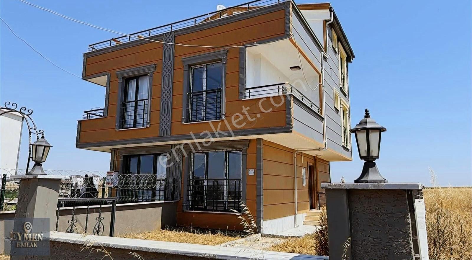 ▃▅▇ Eymen Emlak ▇▅▃ Peyzajlı Havadar Merkezi Konumda Villa - Görsel 16