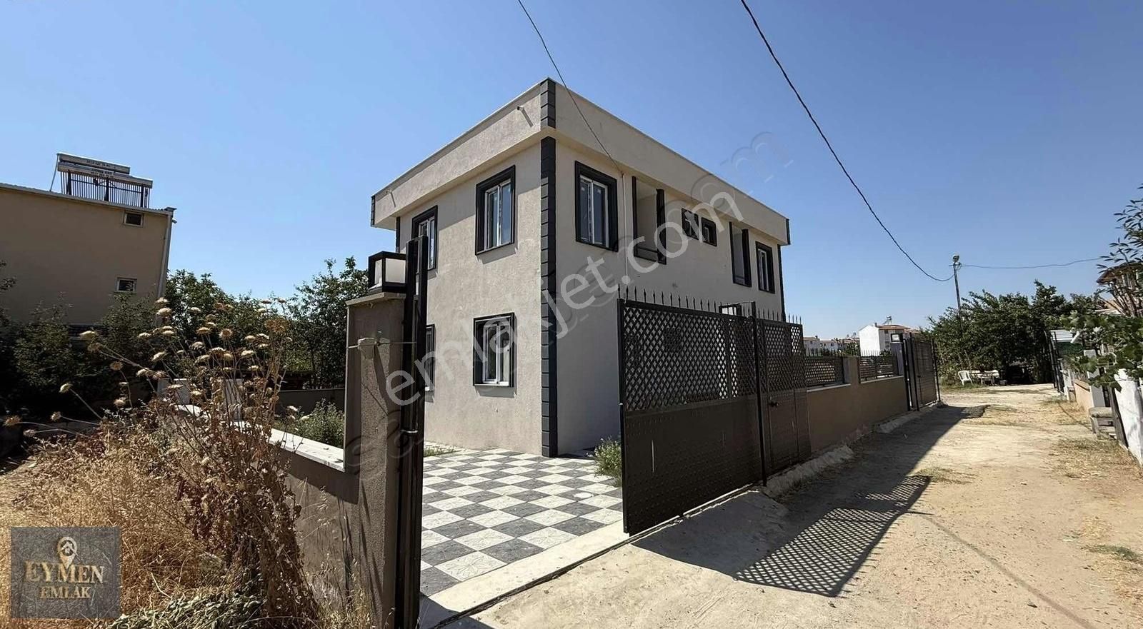 ▃▅▇ Eymen Emlak ▇▅▃ İskanlı Otoparklı Denize 150mesafesind Villa - Görsel 3