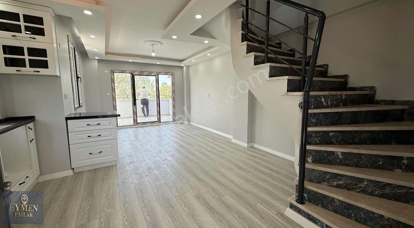 ▃▅▇ Eymen Emlak ▇▅▃ Geniş Bahçeli Merkezi Konumda İskanlı Villa - Görsel 6