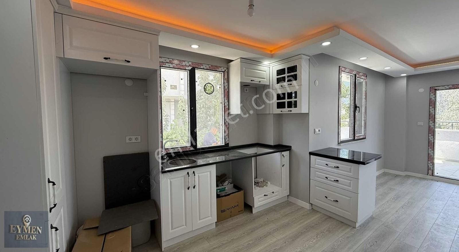 ▃▅▇ Eymen Emlak ▇▅▃ Geniş Bahçeli Merkezi Konumda İskanlı Villa - Görsel 15