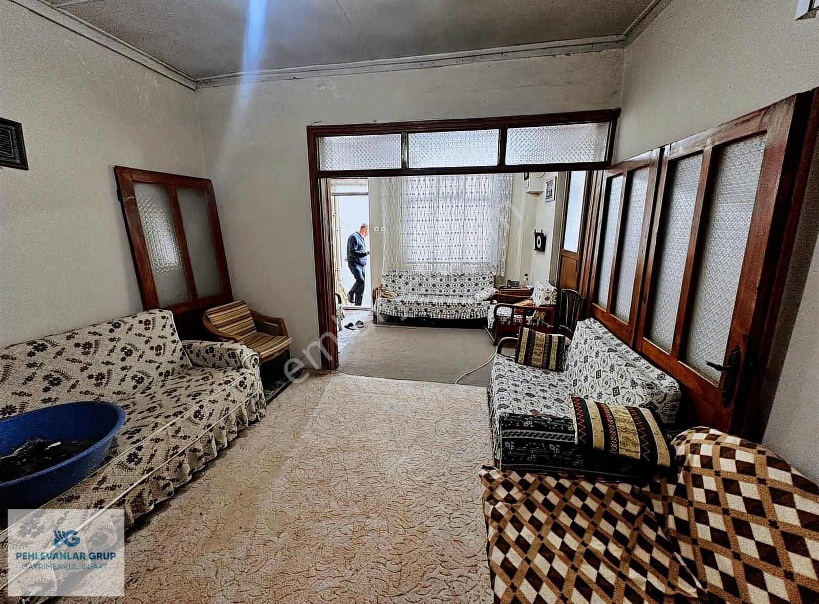 Kısa Süreliğine Çarşı Merkezde Arsa Parasına Satılık Müstakil Ev - Görsel 15