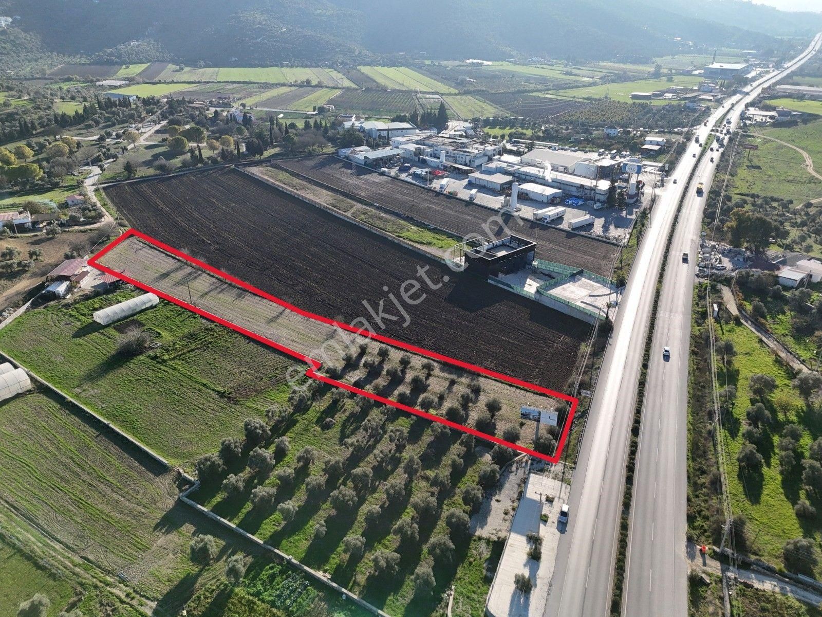 Milas - Bodrum Ana Yola Sıfır Ticari İmar Planında Satılık Arazi - Görsel 4