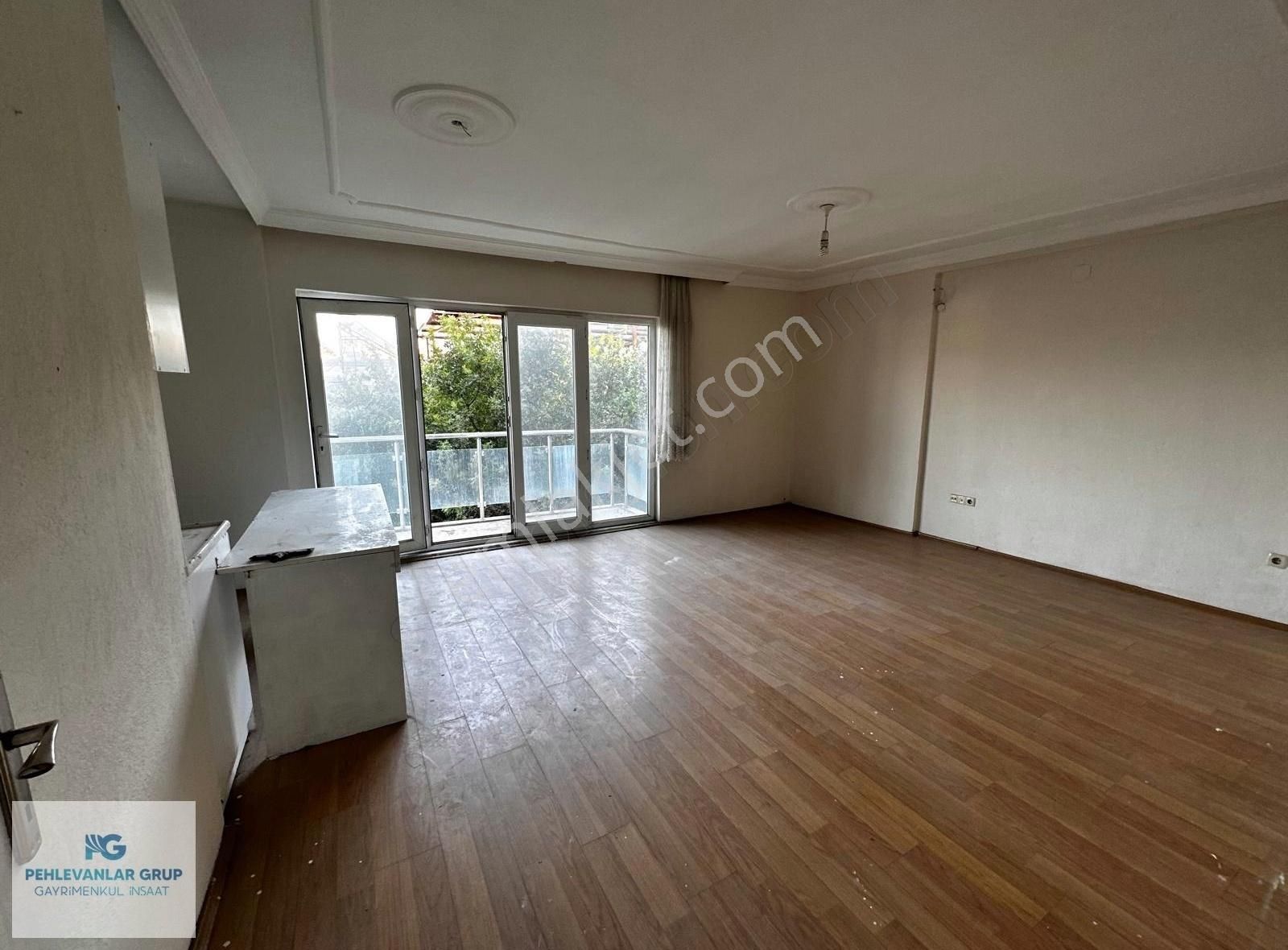 Pehlevanlardan Çarşı Merkezde 2+1 Fırsat Daire - Görsel 3