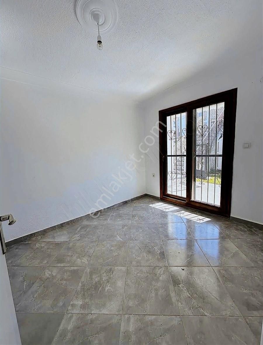 Startkey Pelit Doğa Manzaralı Ve Bahçeli 2+1 Daire