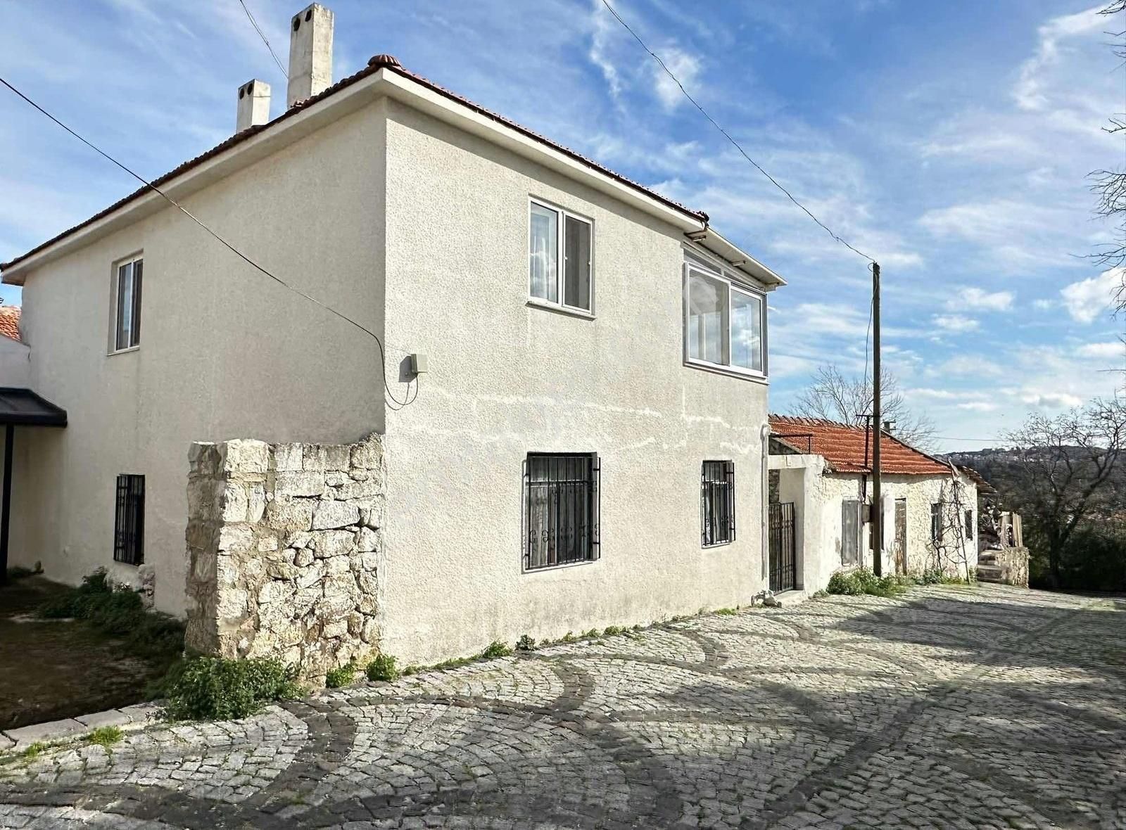 Startkey Reşadiye Mahallesinde Deniz Manzaralı Müstakil Köy Evi