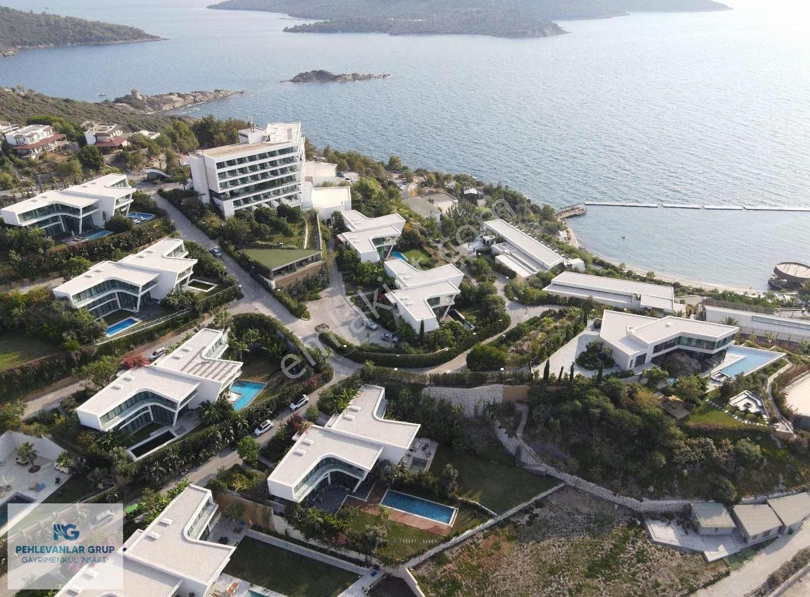 Bodrum Adabükü 5 Yıldızlı Otel Konsepti İçinde Denize Sıfır 4+1 - Görsel 31