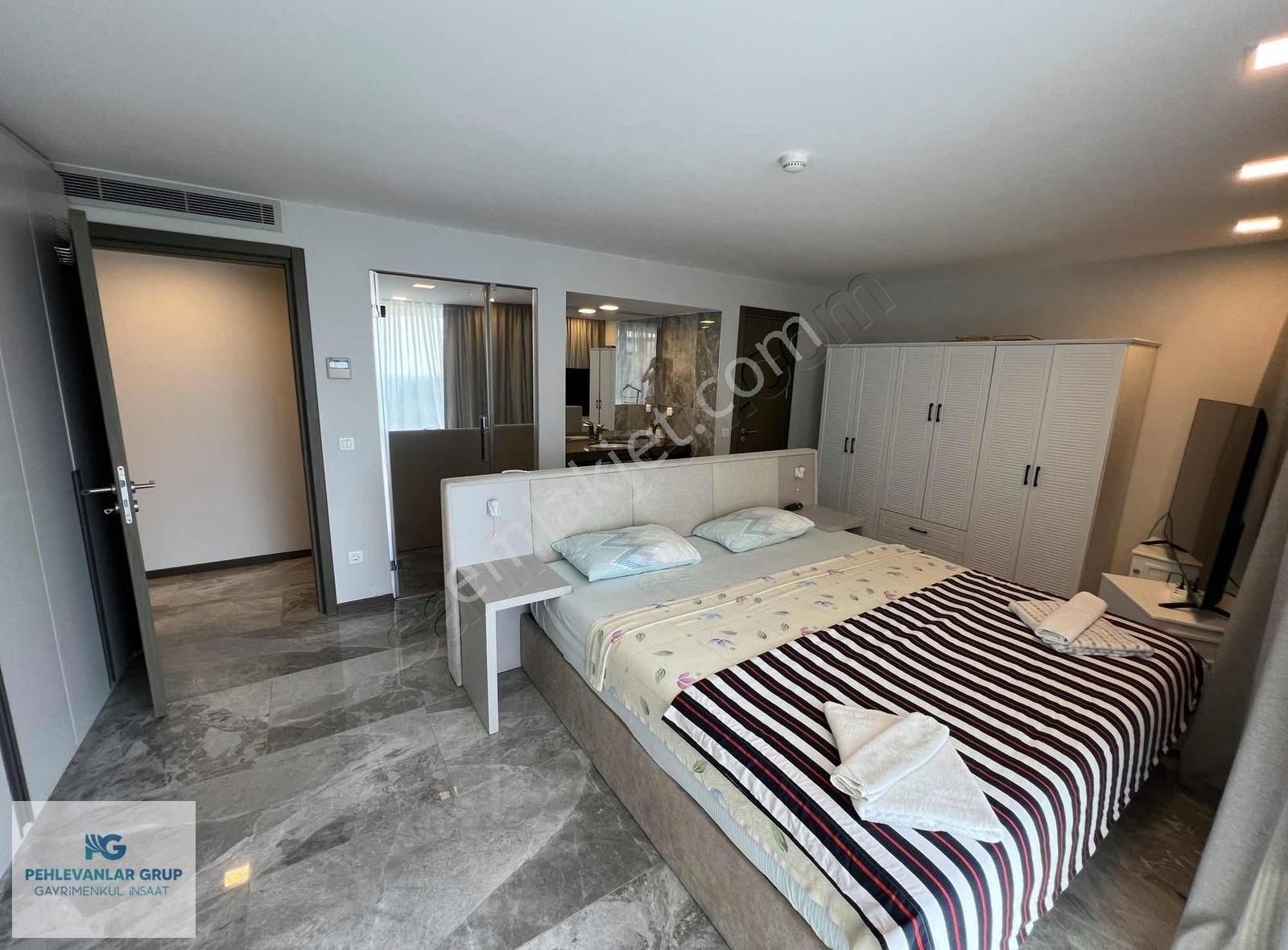 Bodrum Adabükü 5 Yıldızlı Otel Konsepti İçinde Denize Sıfır 4+1 - Görsel 28