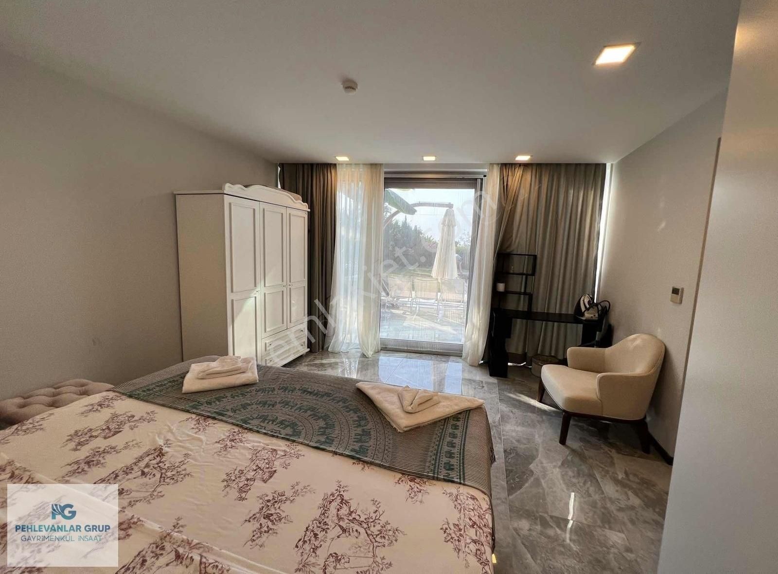 Bodrum Adabükü 5 Yıldızlı Otel Konsepti İçinde Denize Sıfır 4+1 - Görsel 6