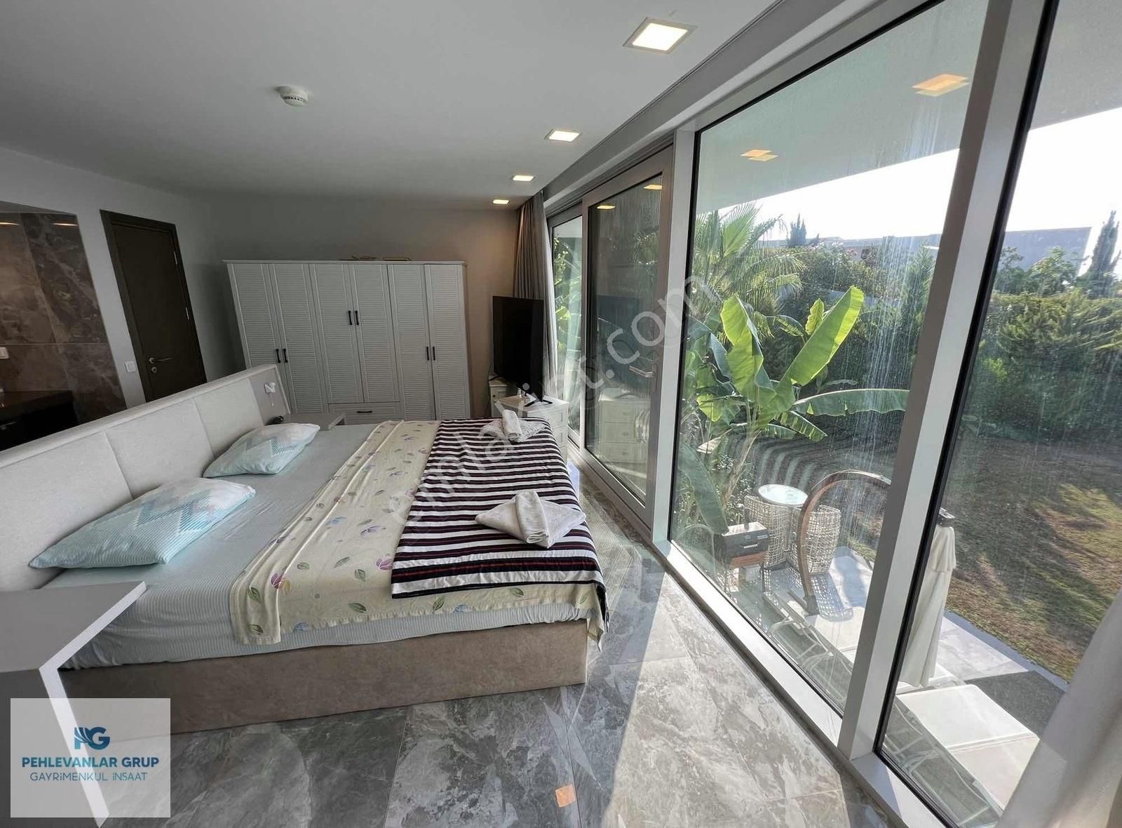 Bodrum Adabükü 5 Yıldızlı Otel Konsepti İçinde Denize Sıfır 4+1 - Görsel 23