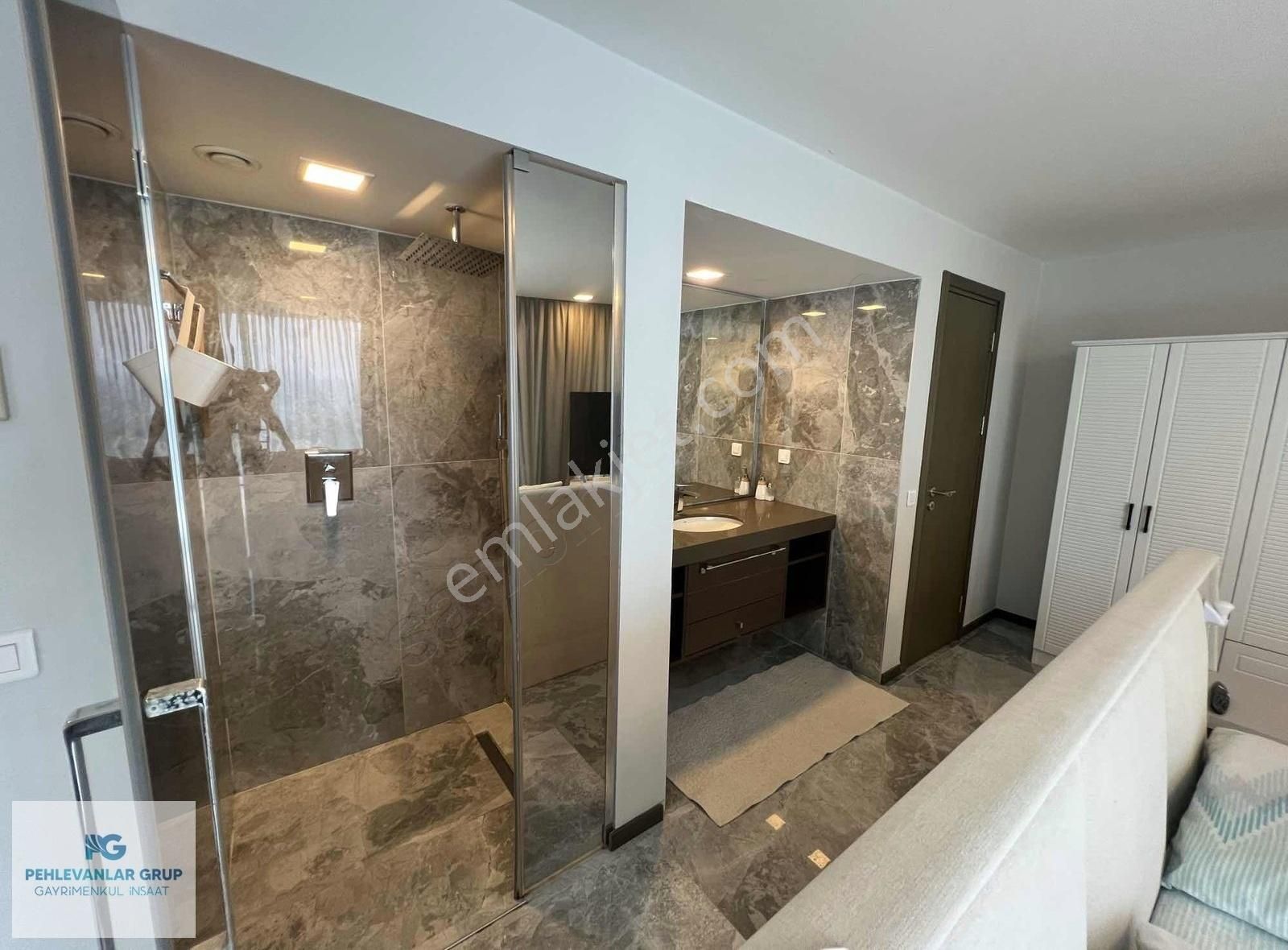 Bodrum Adabükü 5 Yıldızlı Otel Konsepti İçinde Denize Sıfır 4+1 - Görsel 9