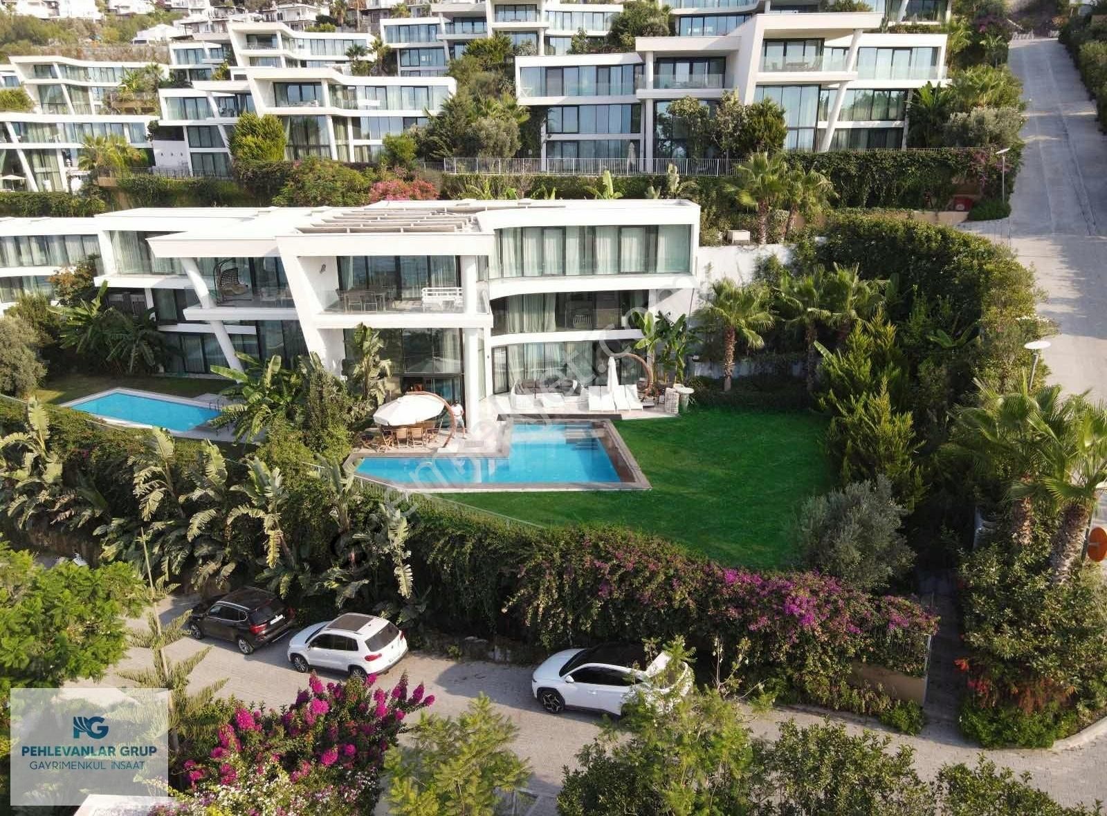 Bodrum Adabükü 5 Yıldızlı Otel Konsepti İçinde Denize Sıfır 4+1 - Görsel 22