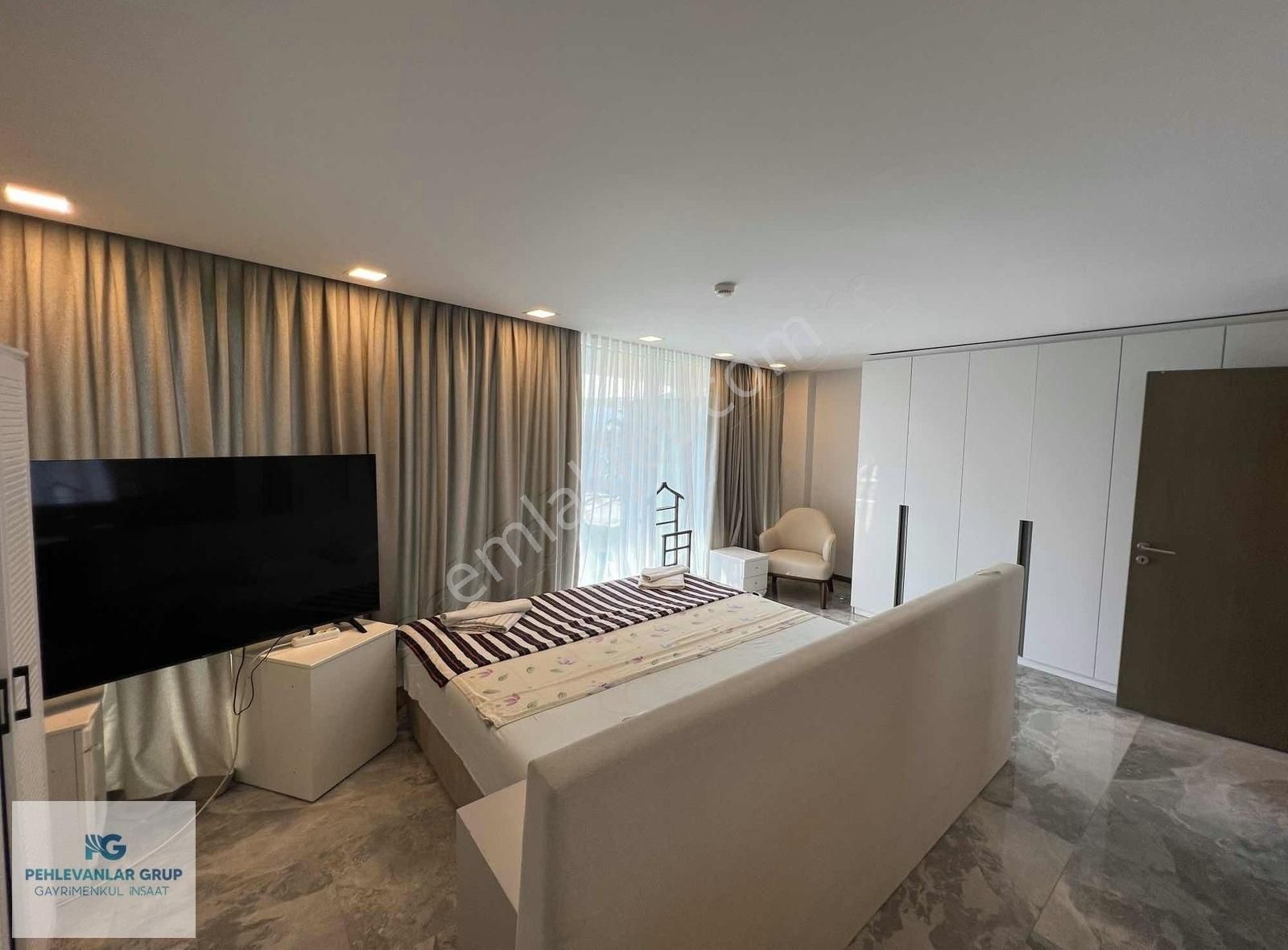Bodrum Adabükü 5 Yıldızlı Otel Konsepti İçinde Denize Sıfır 4+1 - Görsel 4
