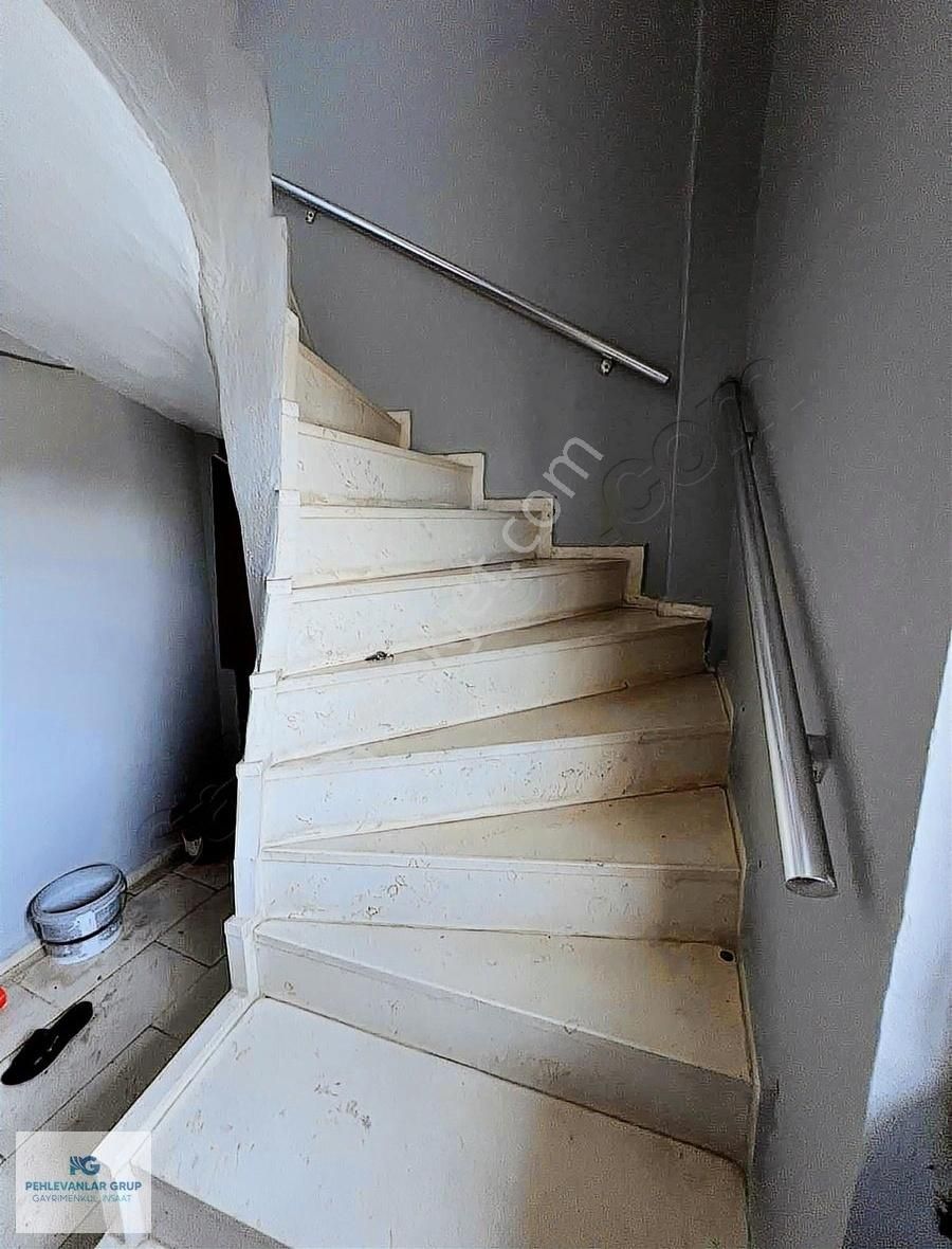 Milas Gazipaşa Mahallesinde İki Katlı Müstakil 2 Katlı Ev - Görsel 24