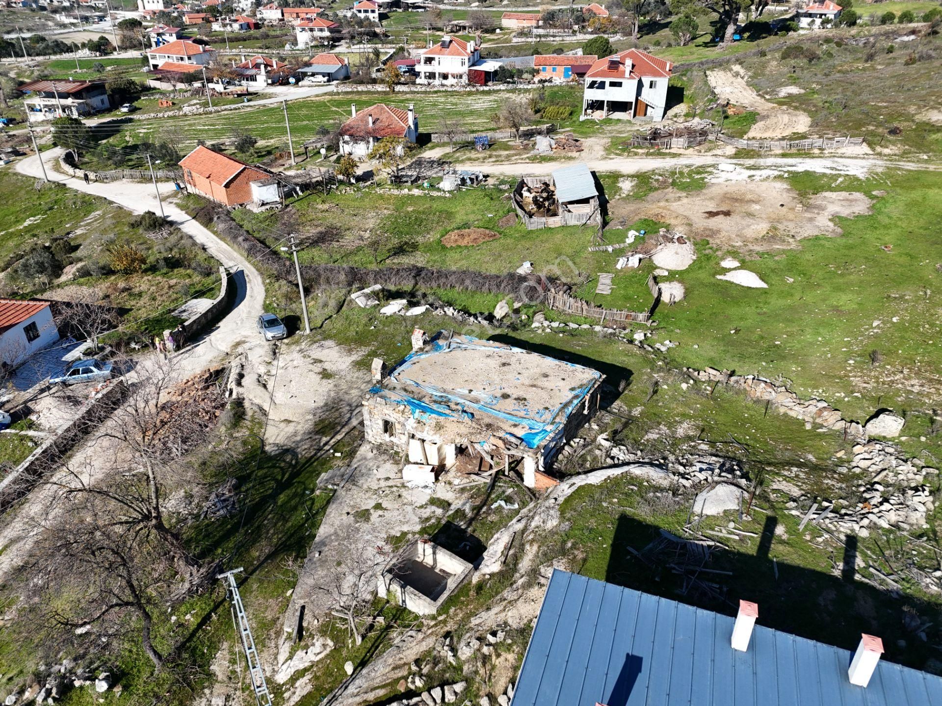 Milas Akkovanlık’ta 1.730 M² Tek Tapu Taş Ev Ve Bahçe - Görsel 7