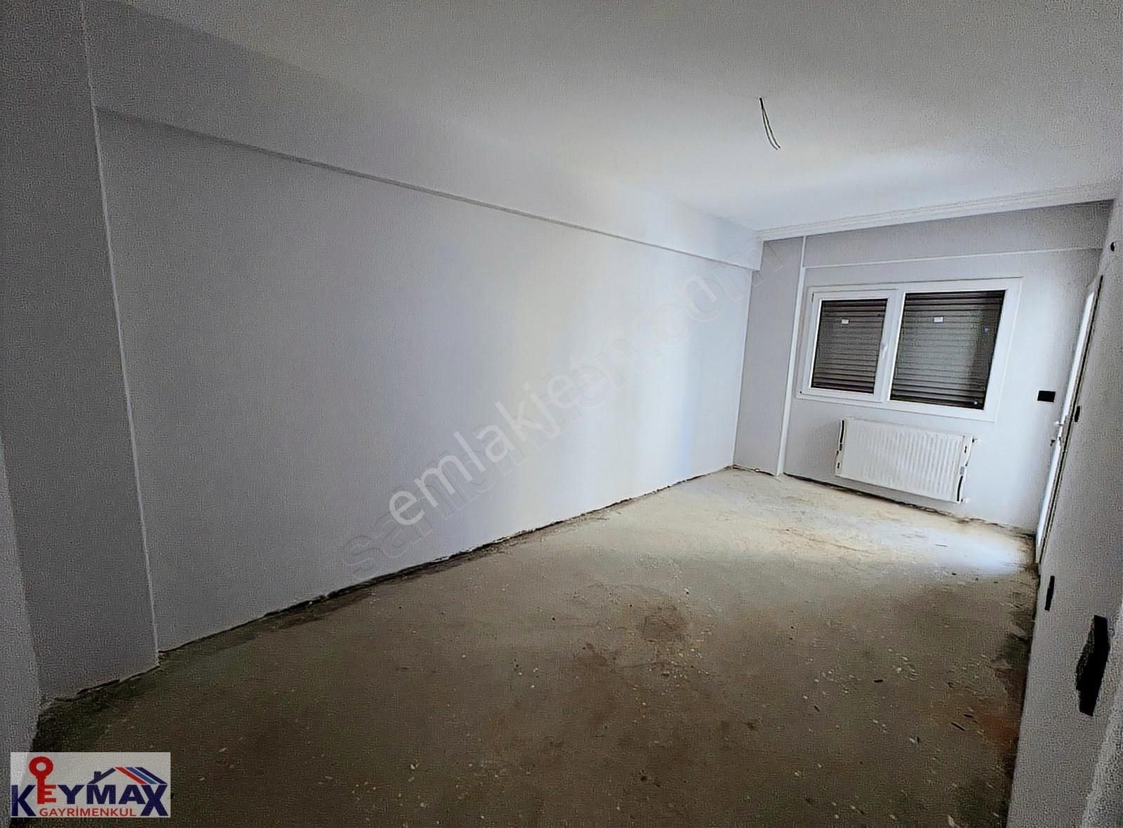 Çiğlinin Tam Merkezinde Satılık Sıfır 1+1 Balkonlu Arakat Daire - Görsel 18