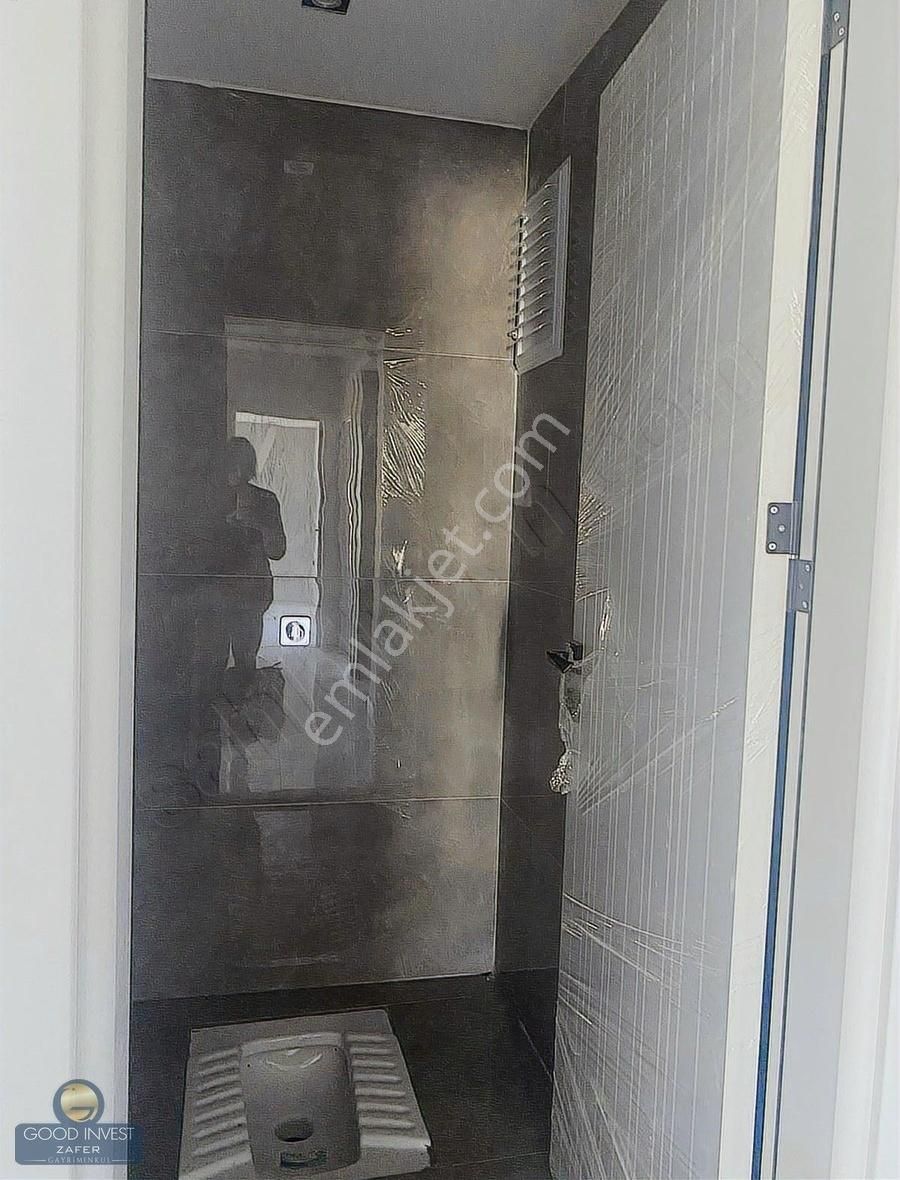 Zafertepe'de Şahsi Garajlı Lüks 2+1 Daire