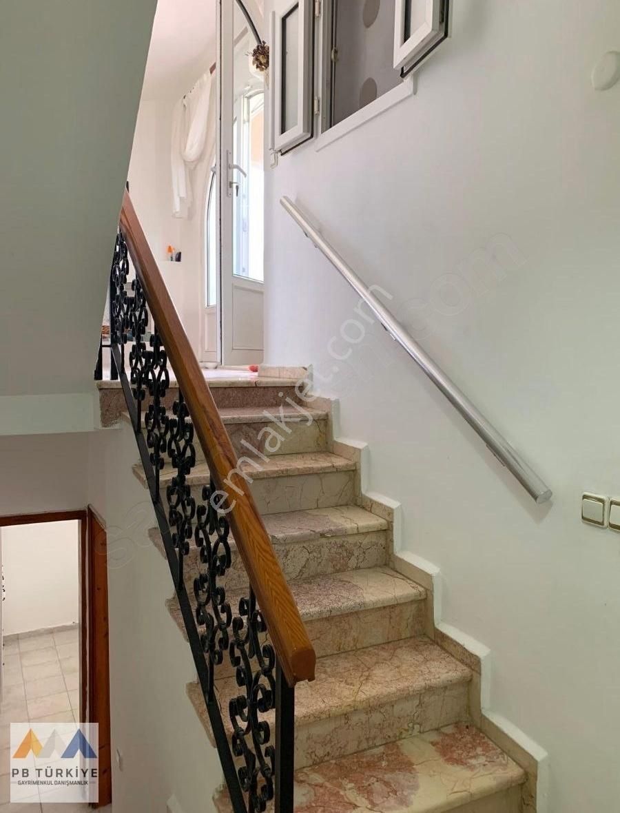 Bodrum Akyarlar'da Plaja Yakın,deniz Manzaralı Satılık Villa ! - Görsel 4