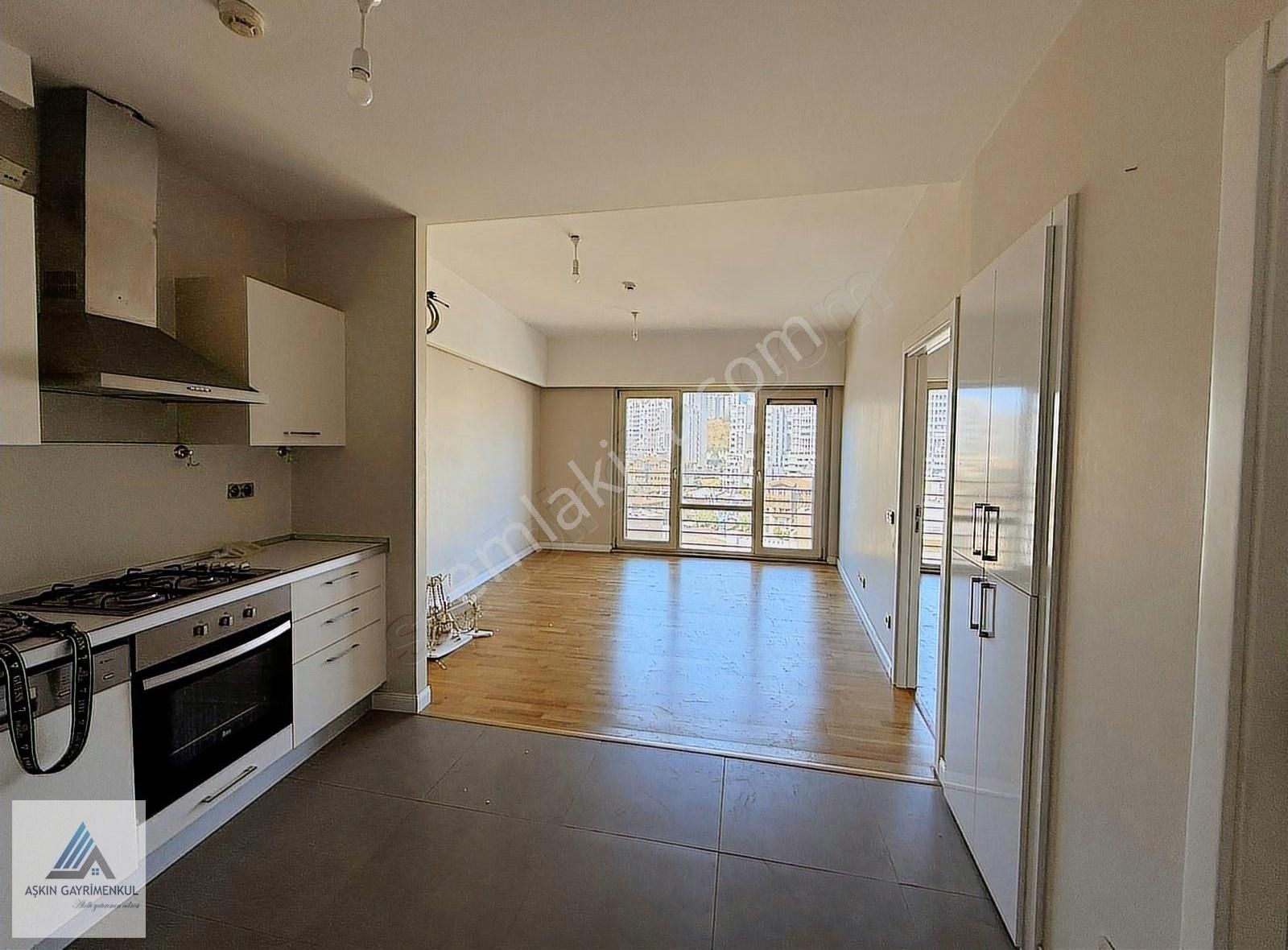 Atakent Bosphorus City Boş Satılık 1+1 Daire - Görsel 8