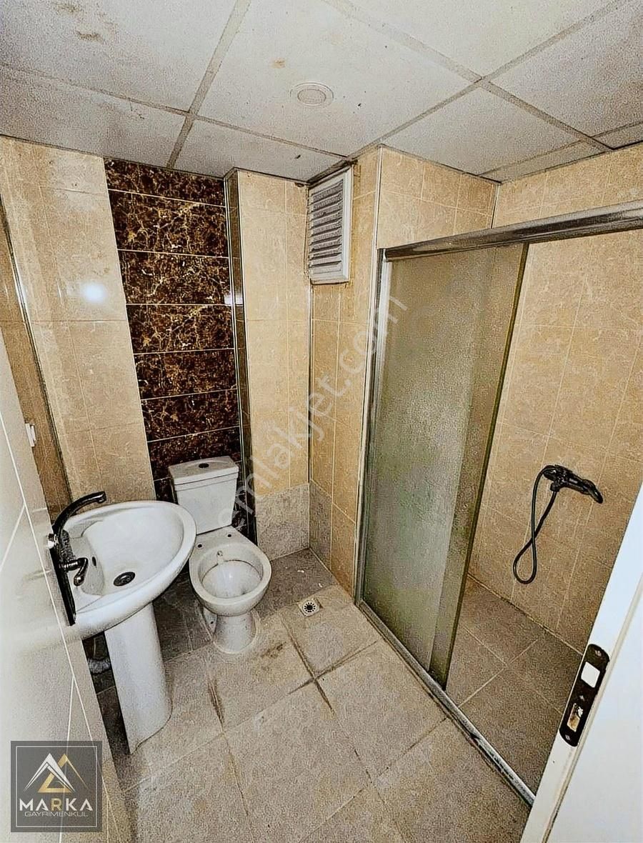 Marka'dan Gaybiefendi Mh. Cafeler Cad. Yakın 1+1 Eşyalı Daire