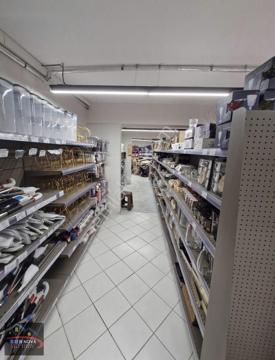 Kışla Da Kurumsal Market. Selekler Çarşısına 100 Metre Mesafede - Görsel 4