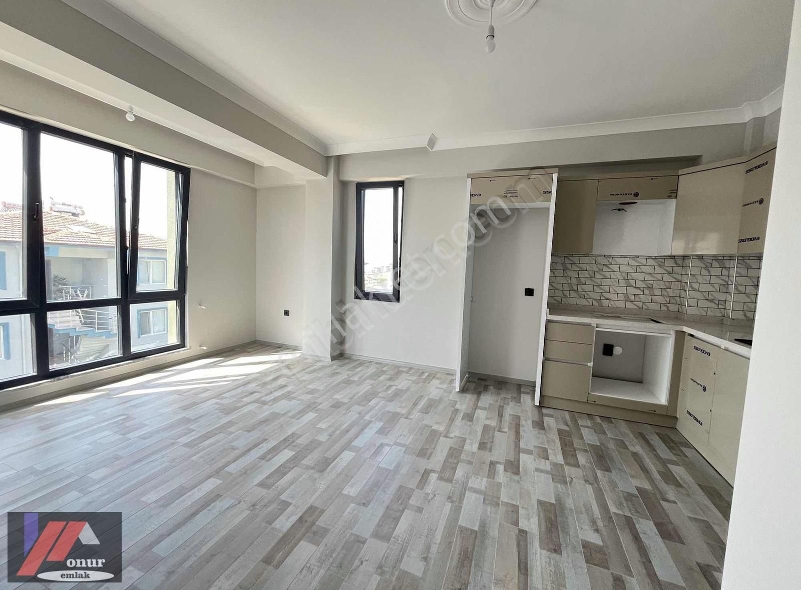 ▀▄▀küçükkuyu Merkezde Deniz Manz. Asansörlü 1+1 Sıfır Daire▀▄▀ - Görsel 4