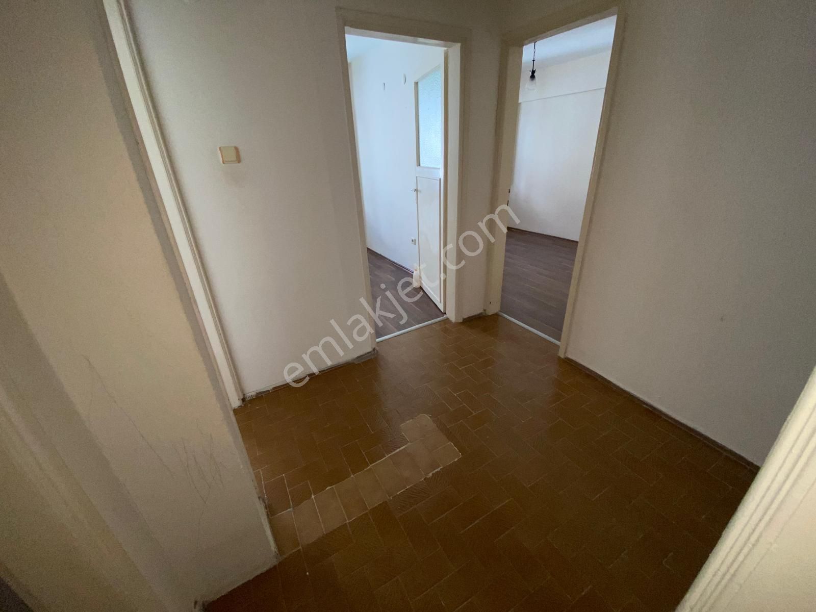 Arga'dan Buca Çevik Bir Meydan Yakını Ara Kat 3+1 Kiralık Daire. - Görsel 3