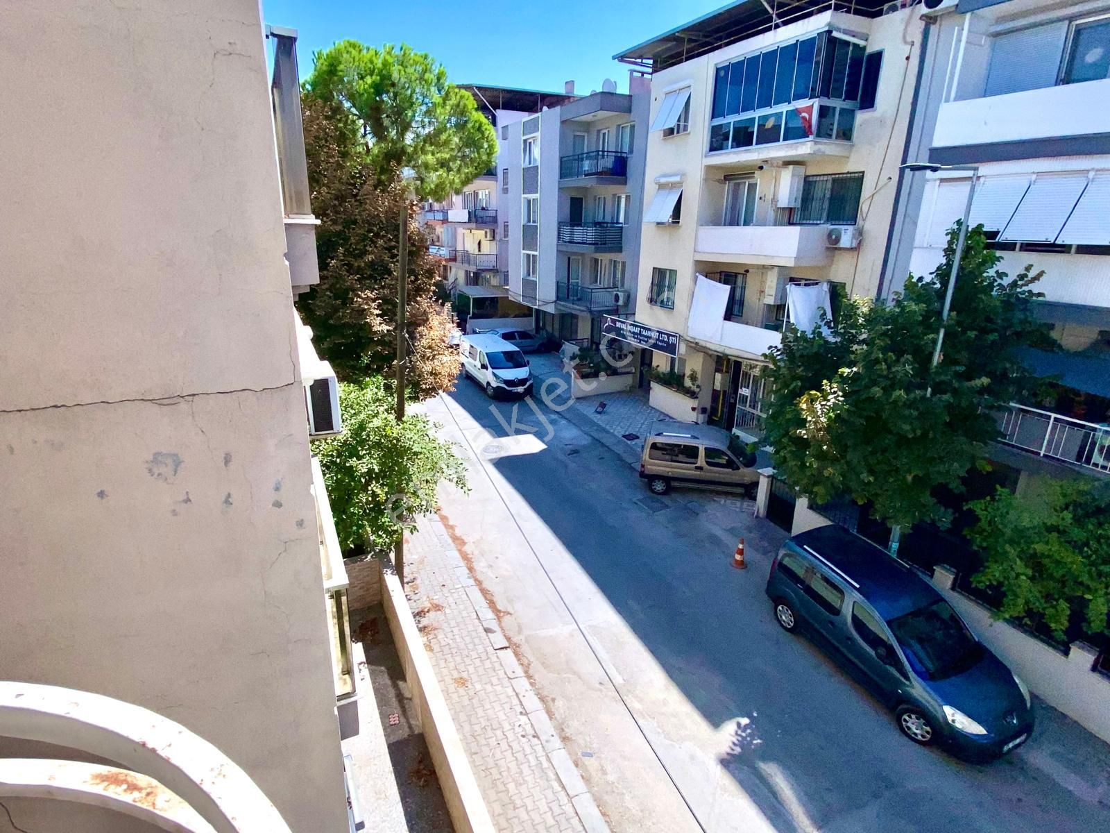 Arga'dan Buca Çevik Bir Meydan Yakını Ara Kat 3+1 Kiralık Daire. - Görsel 27
