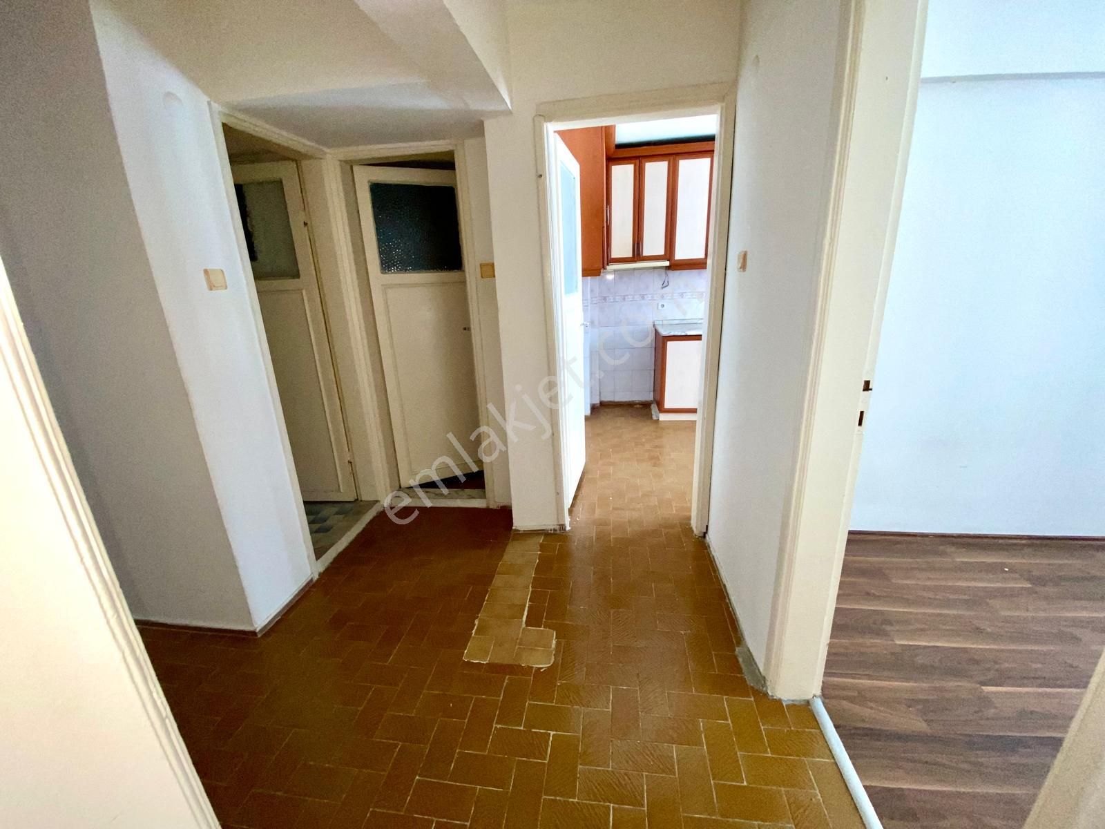 Arga'dan Buca Çevik Bir Meydan Yakını Ara Kat 3+1 Kiralık Daire. - Görsel 4