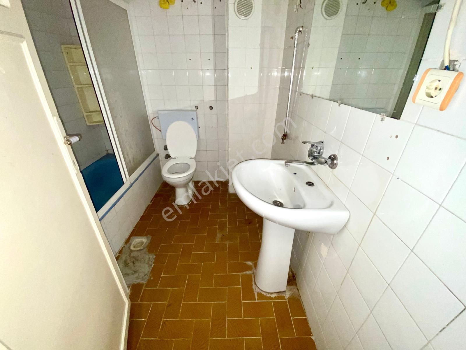 Arga'dan Buca Çevik Bir Meydan Yakını Ara Kat 3+1 Kiralık Daire. - Görsel 8