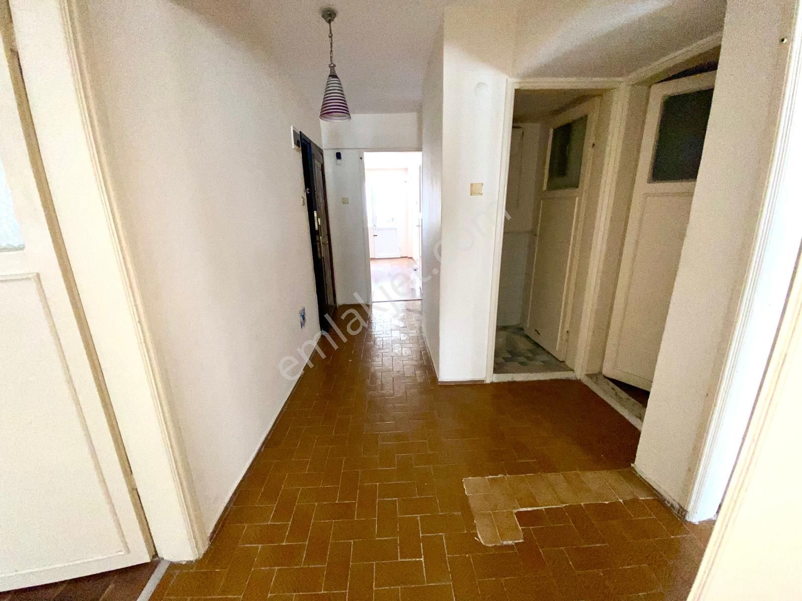 Arga'dan Buca Çevik Bir Meydan Yakını Ara Kat 3+1 Kiralık Daire. - Görsel 5