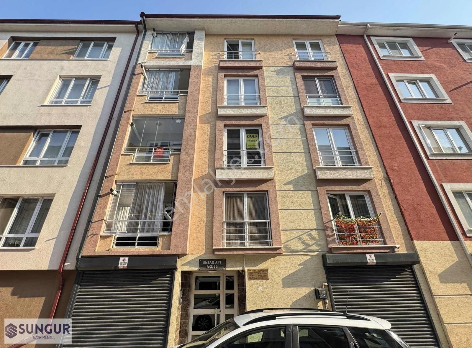 Sungur'dan Kiralık Fatih'te 3+1 Ara Kat Asansörlü Daire