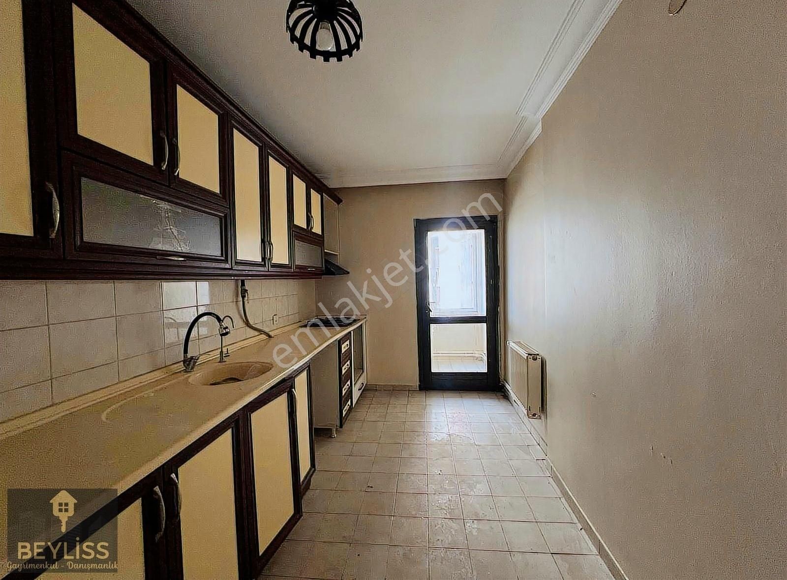 Sibakentte Kiralık Geniş 3+1 Daire