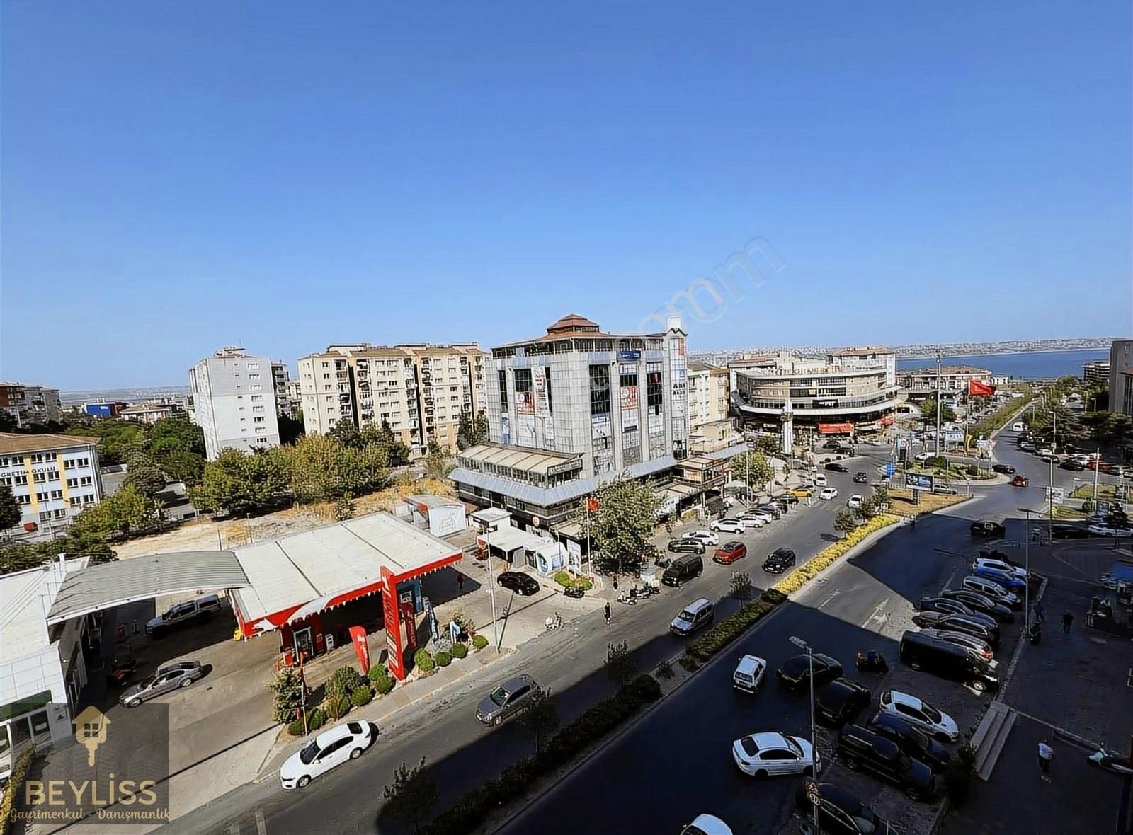 Mimaroba Merkezde 3+1 Geniş Daire