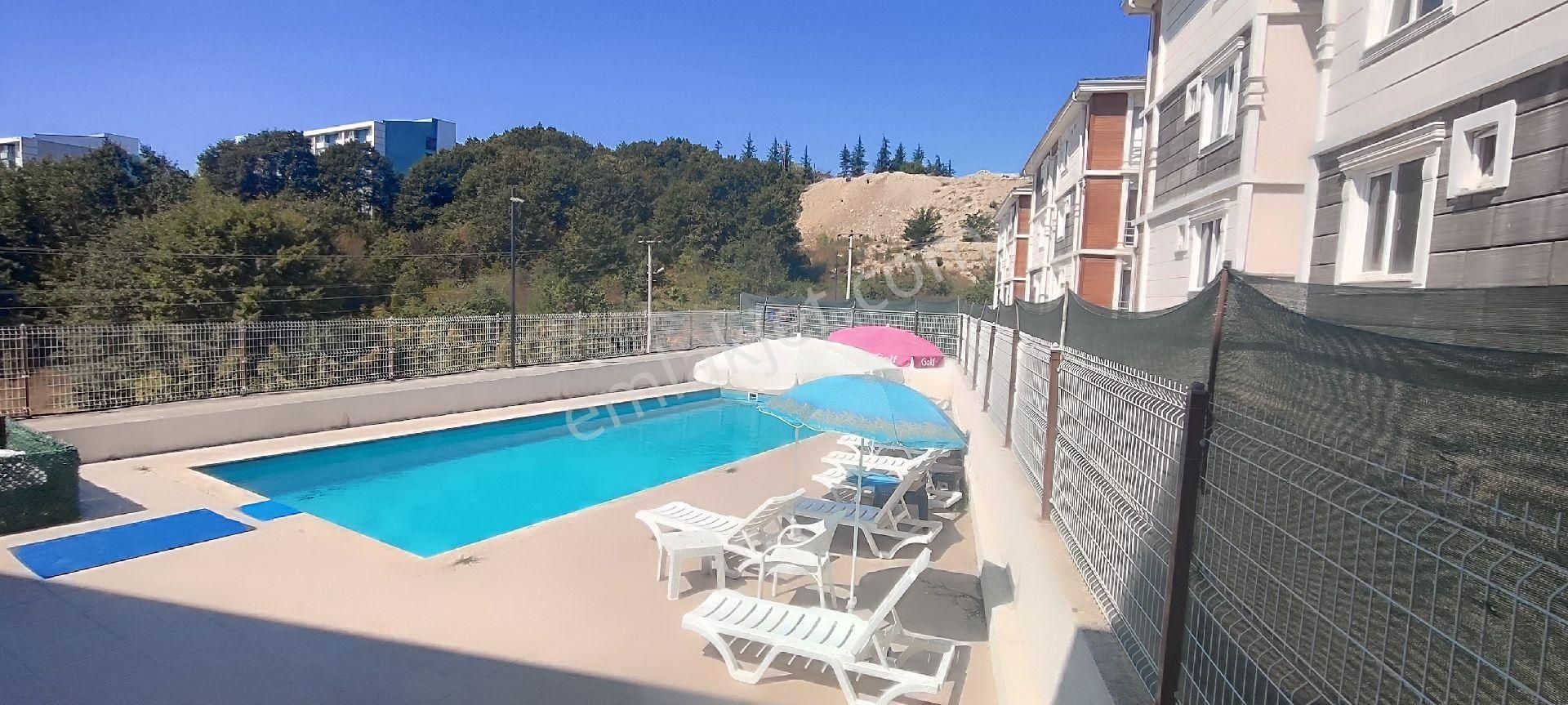 54sayar Garimenkul'den Üniversiteye Yakın 2adet Kiralık Daire