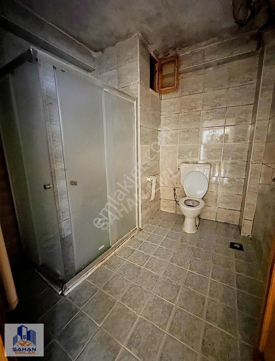 Şahandan Meydan Mahallesinde Kiralık 2+1