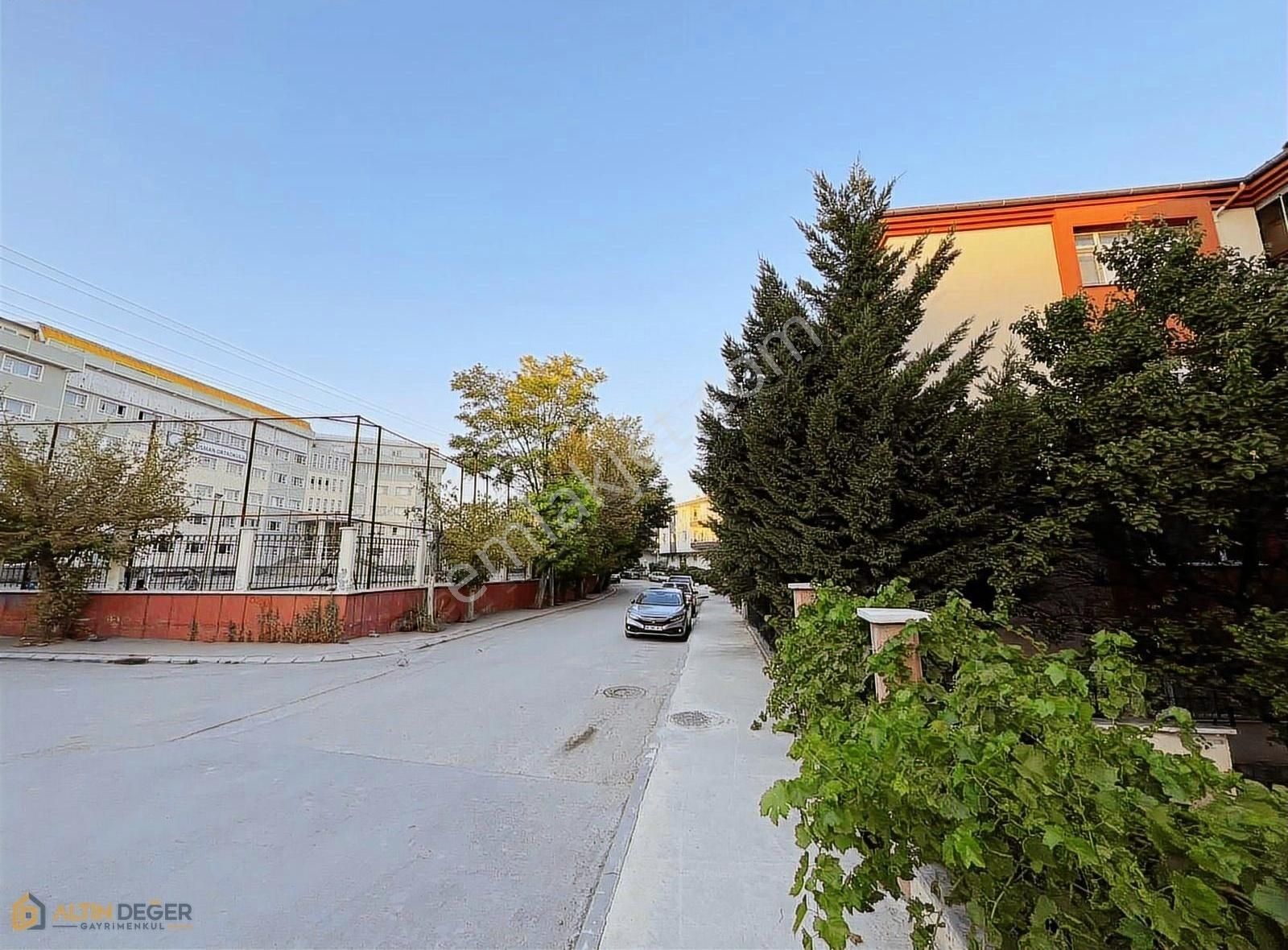 Fatih Mahallesinde Kiralık 3+1 Daire