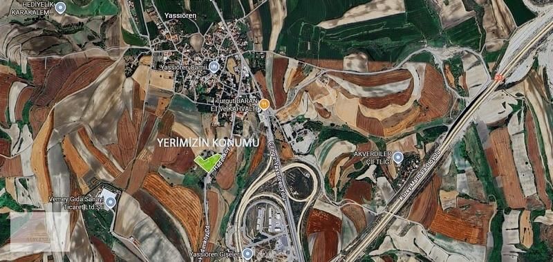 Yassıören'de Cadde Cepheli Fırsat Tarla ! - Görsel 3