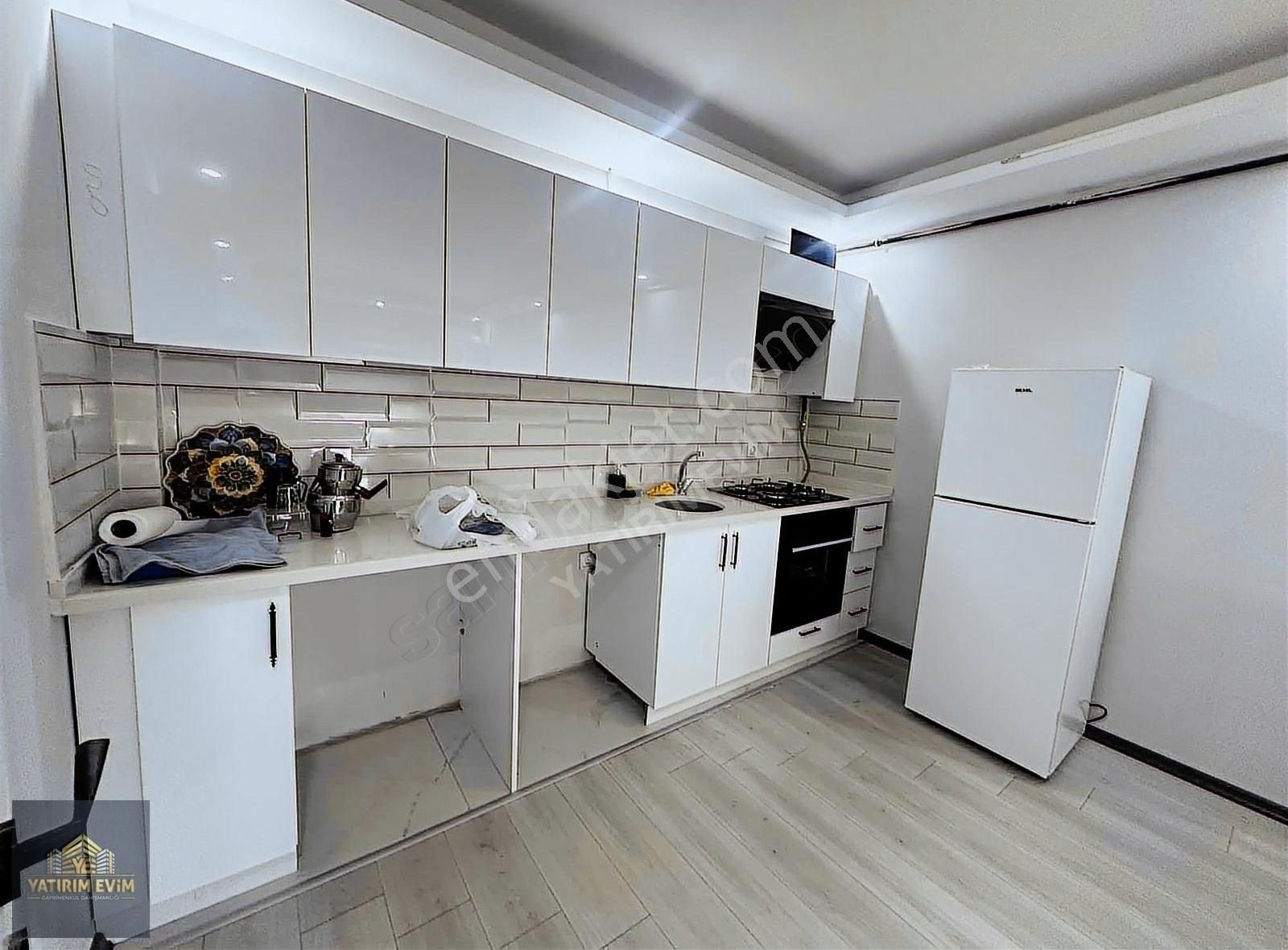 Süper Konumda Full Eşyalı,15 Bin Kira Getirili Lüks Balkonlu 1+1 - Görsel 24