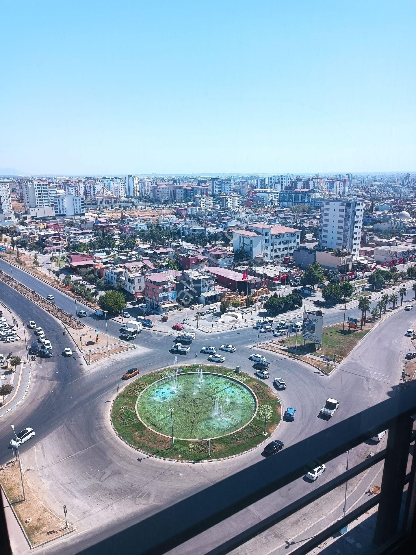 Site İçerisinde Doğalgazlı Temiz Daire