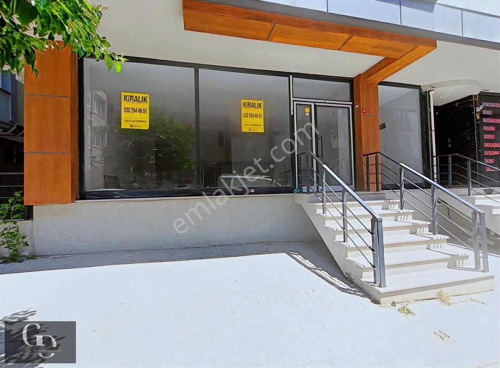 Avcılar Merkez Kiralık Dükkan Mağaza 150 M2 Sıfır İskanlı