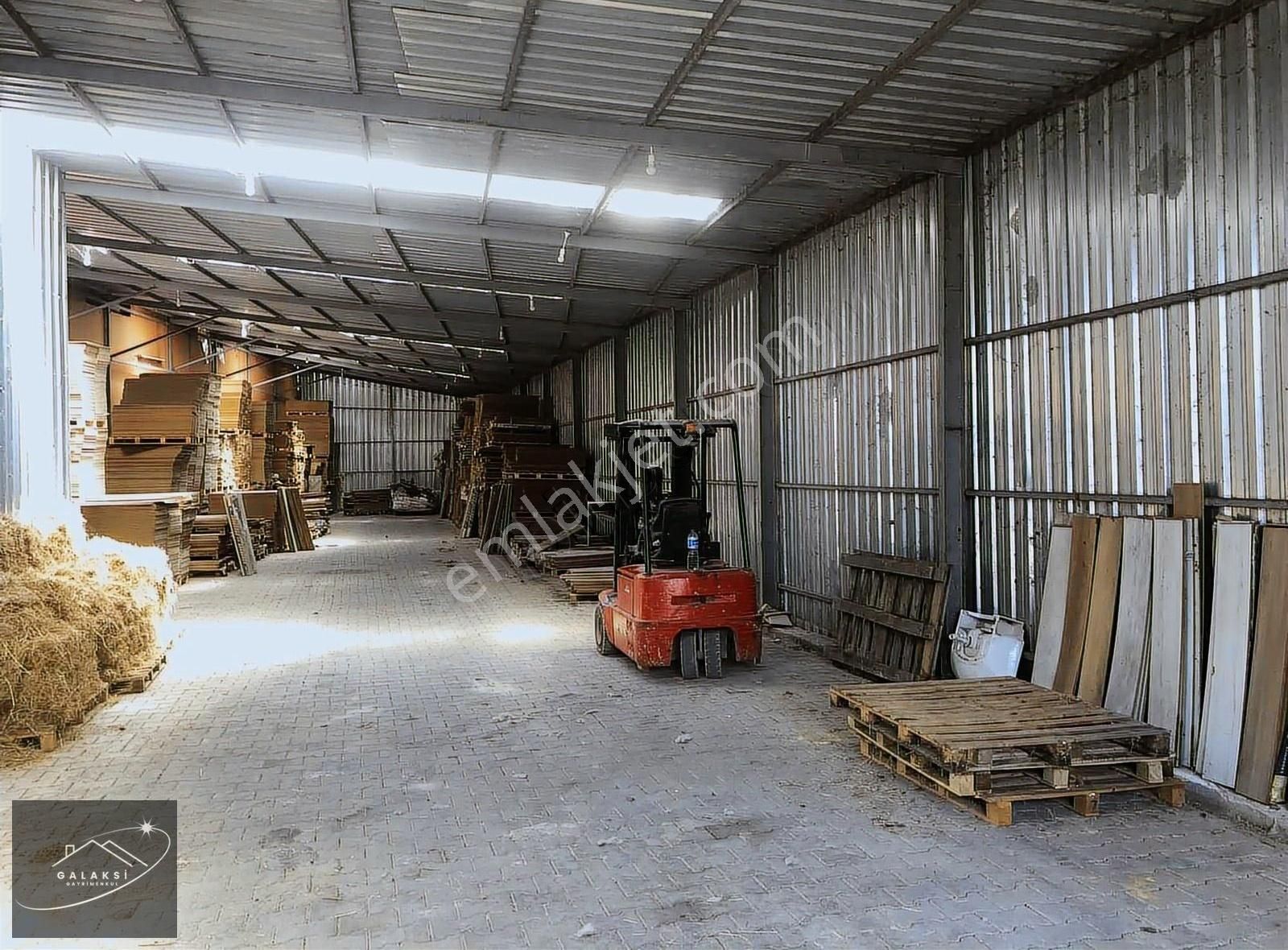 400 M2 Kullanım Alanı 4m Tavan Yüksekliği Kiralık Depo - Görsel 3