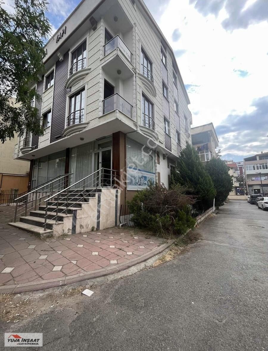 Atatürk Caddesi Ve Baddal Gazi Cadde Yakını Satılık Dükkan - Görsel 21