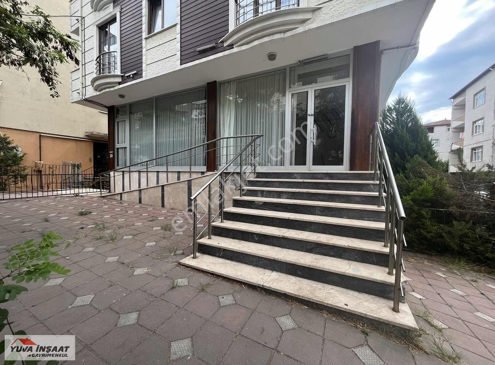 Atatürk Caddesi Ve Baddal Gazi Cadde Yakını Satılık Dükkan - Görsel 17