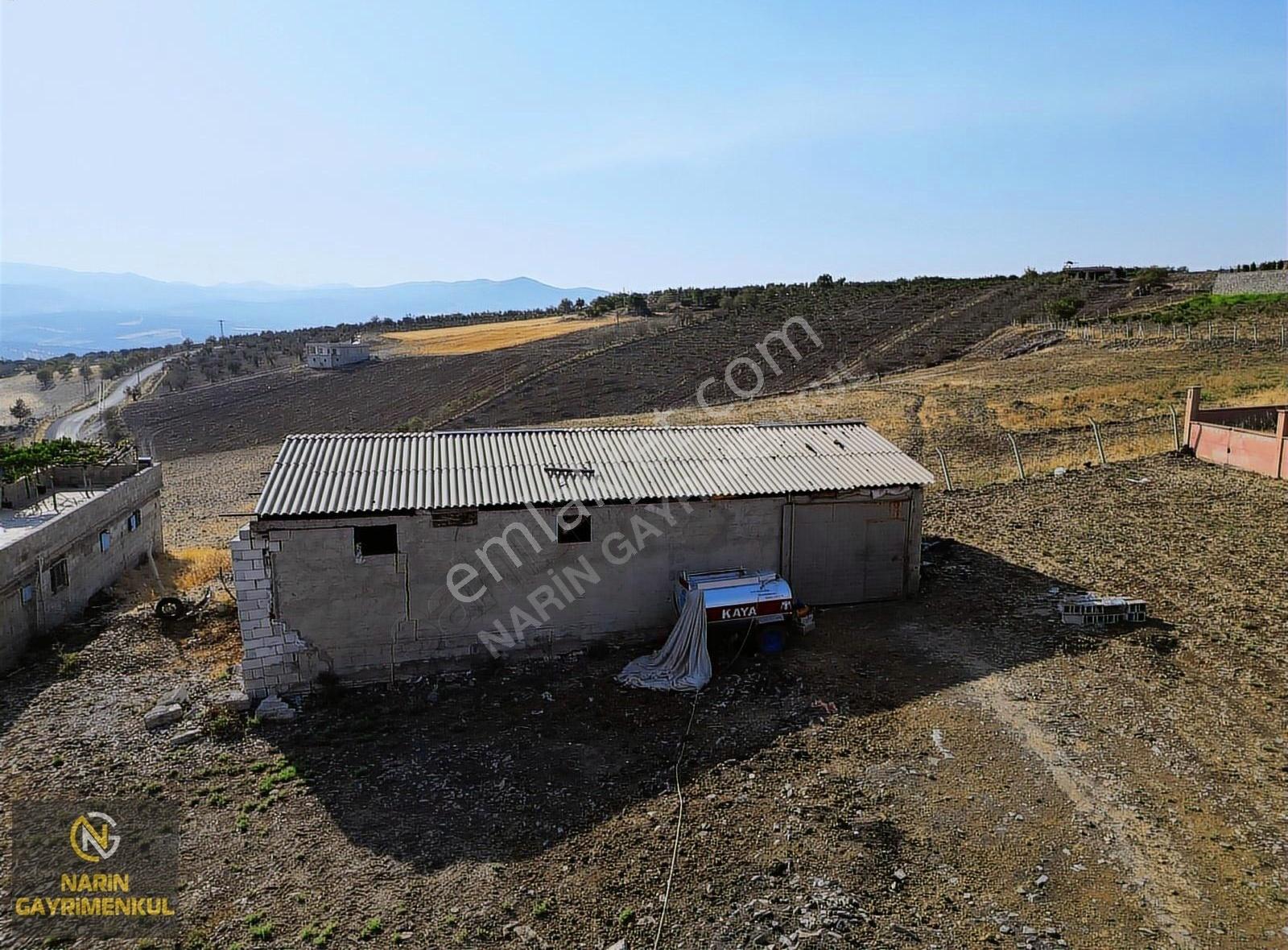 Musabeyli Belentepe 2600 M2 Ev + Ahırlar + Etrafı Çevrili - Görsel 2