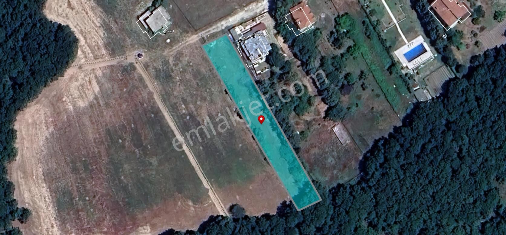Ege Gayrimenkul'den Silivride 1239 M² Tarla