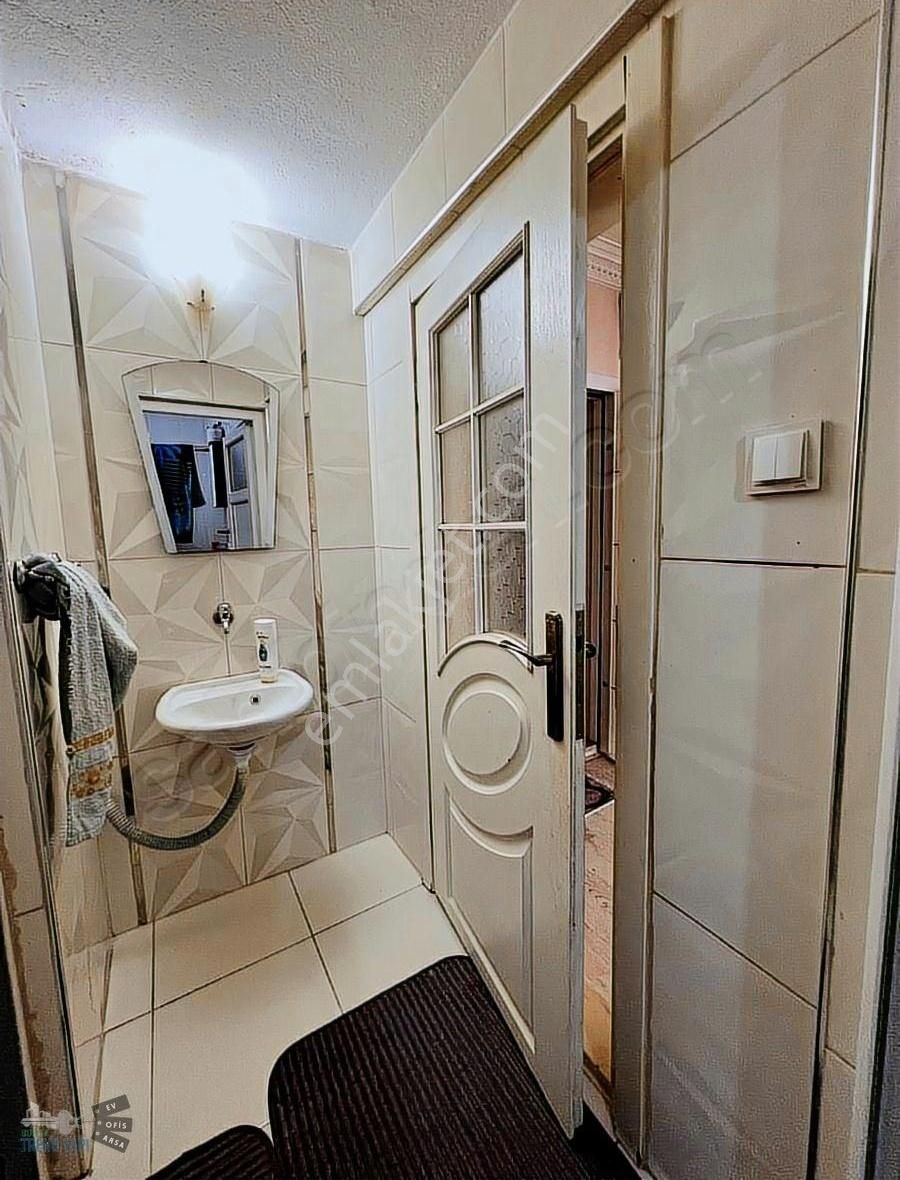4 Katlı Müstakil Bina