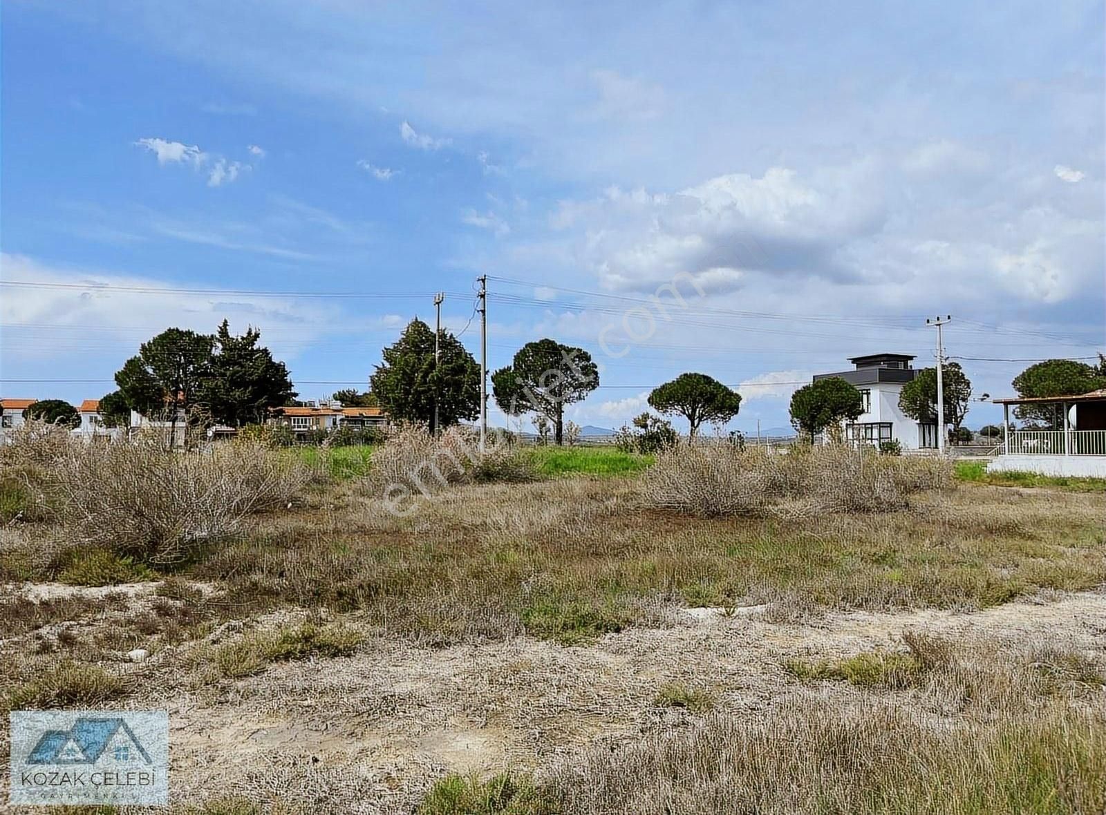 Çandarlı Tatil Köyünde 527 M2 Villa İmarlı Arsamız Acil Satılık - Görsel 7