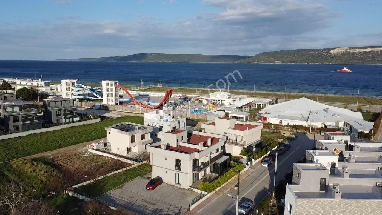 Çanakkale Kepez Sahilde Boğaz Manzaralı Ve Bahçeli Satılık 2+1 - Görsel 4