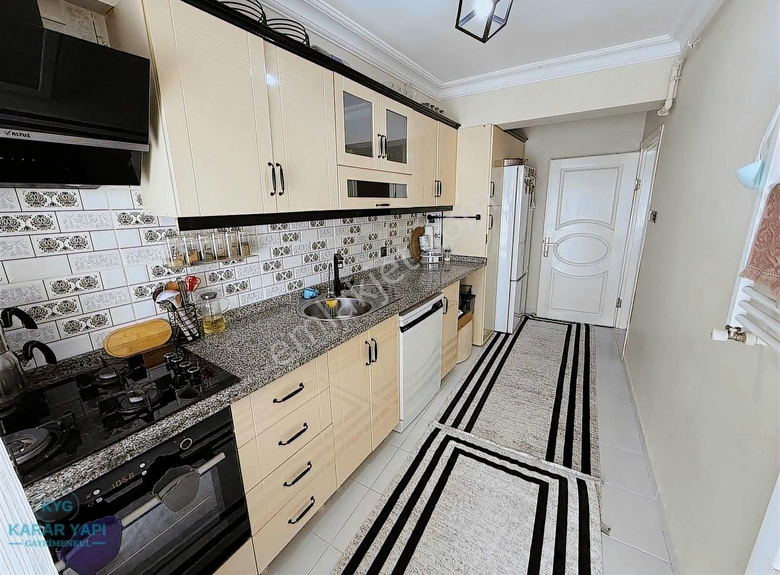 Aile Aparmanında 2+1 Fırsat Daire - Görsel 13