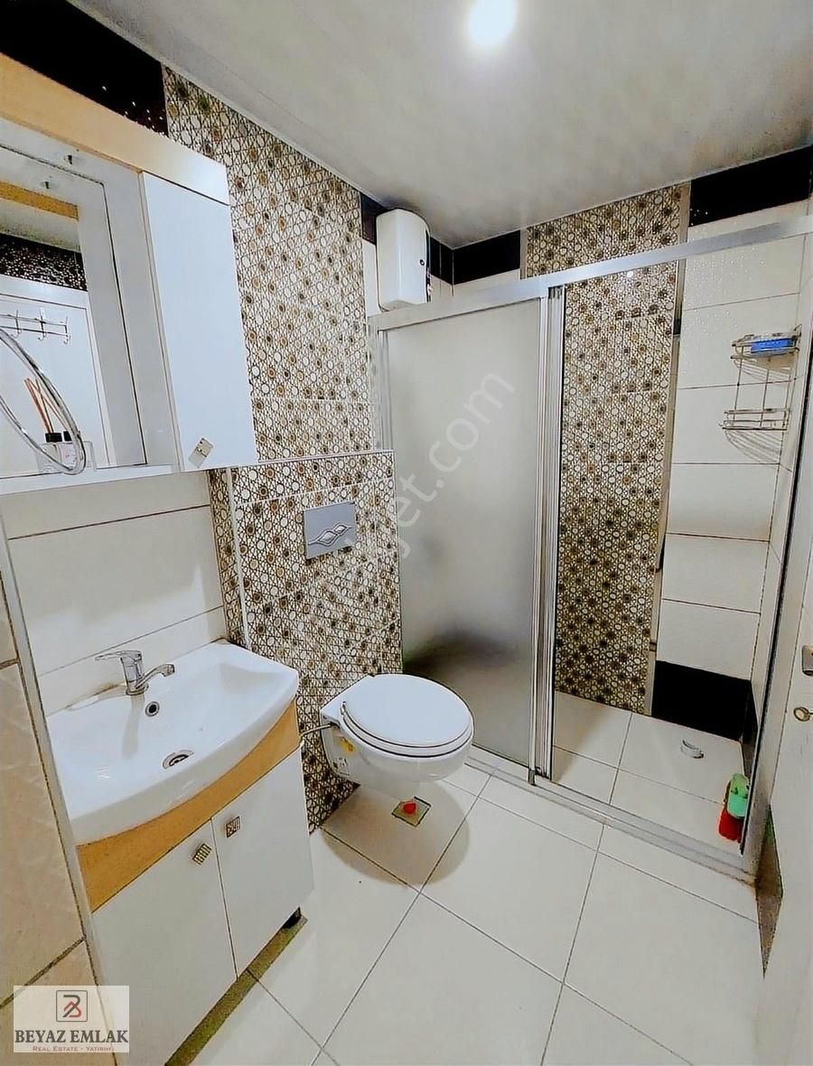 Ahatlı Mahallesi'nde, Ara Kat, Kullanışlı 3+1 Daire
